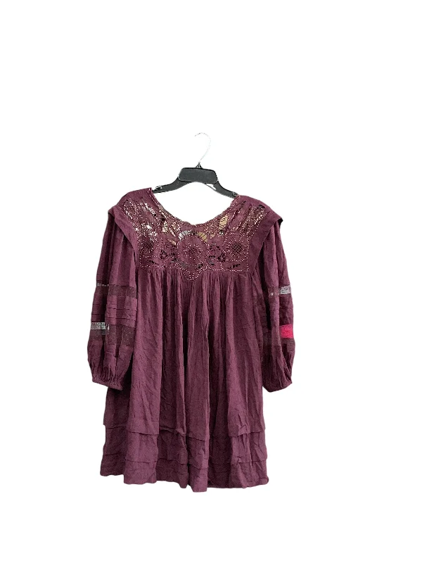 Dress Casual Short By Free People In Red, Size: S